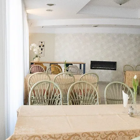 Hotel Calisia 3*