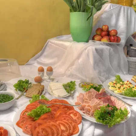 卡莉西亚酒店 酒店 Kaliszki