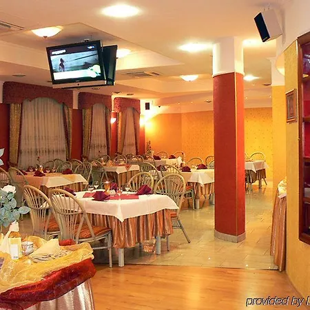 卡莉西亚酒店 3* Kaliszki