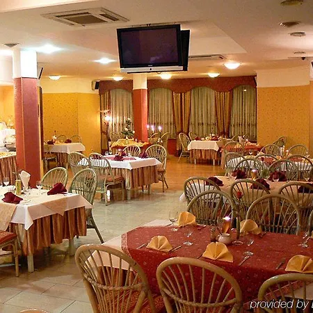 卡莉西亚酒店 3* Kaliszki